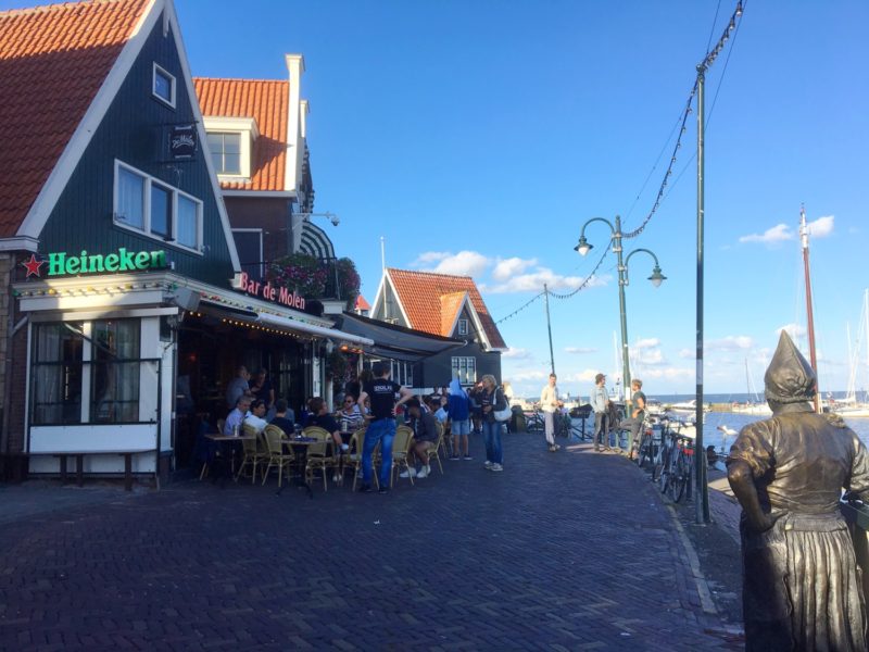オランダの風情ある港町 Volendam フォーレンダム Mooi Holland
